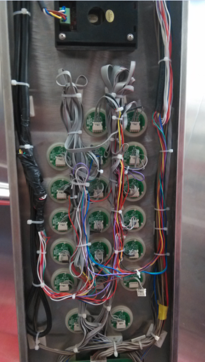 电梯控制系统